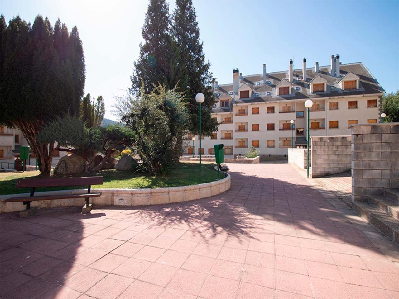 Apartamentos Villanua 3000 Exterior photo